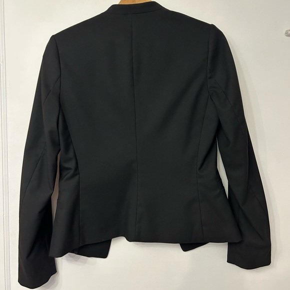 H&M Black Blazer - Picture 3 of 3